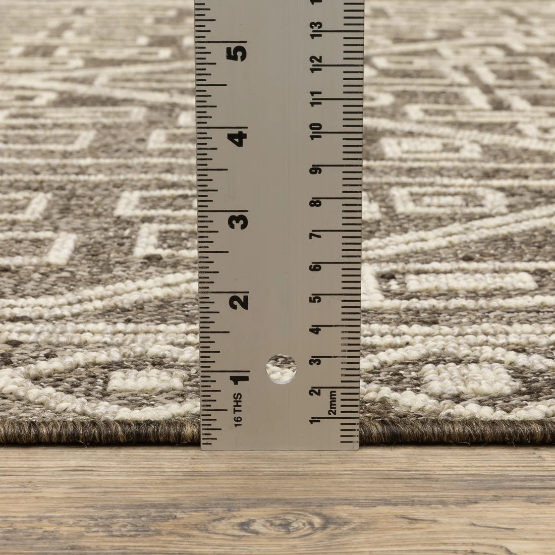 Oriental Weavers Zarina ZAR07 Brown/Beige Area Rug